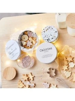 Coupon 🔥 Küche Butlers Dose Calories Ø17cm COOKIE JAR In Hellgrau Günstig Kaufen 🛒 -Butlers Geschaft butlers dose calories o17cm cookie jar in hellgrau 6