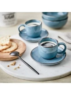 Auslauf ✔️ Küche Butlers Espressotasse Mit Untertasse 90ml FINCA In Blau Günstig Kaufen ✔️ -Butlers Geschaft butlers espressotasse mit untertasse 90ml finca in blau 1