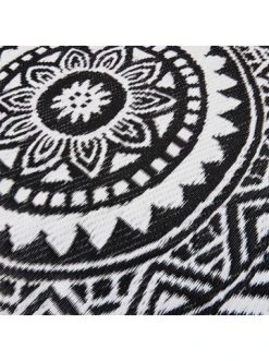 Bester Verkauf 😍 Heimtextilien Butlers In- & Outdoor-Teppich Ø118cm COLOUR CLASH In Schwarz-Weiß Günstig Kaufen ⭐ 15 Bester Verkauf 😍 Heimtextilien Butlers In- & Outdoor-Teppich Ø118cm COLOUR CLASH In Schwarz-Weiß Günstig Kaufen ⭐ -Butlers Geschaft butlers in and outdoor teppich o118cm colour clash in schwarz weiss 5