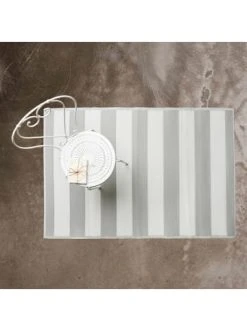 Neu 🎁 Heimtextilien Butlers In- & Outdoor-Teppich Streifen L 180 X B 120cm COLOUR CLASH In Grau Günstig Kaufen 😍 13 Neu 🎁 Heimtextilien Butlers In- & Outdoor-Teppich Streifen L 180 X B 120cm COLOUR CLASH In Grau Günstig Kaufen 😍 -Butlers Geschaft butlers in and outdoor teppich streifen l 180 x b 120cm colour clash in grau 3