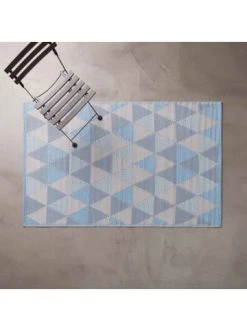 Rabatt 😍 Heimtextilien Butlers In- & Outdoorteppich Dreiecke L 180 X B 120cm COLOUR CLASH In Pastellblau Günstig Kaufen ✔️ 12 Rabatt 😍 Heimtextilien Butlers In- & Outdoorteppich Dreiecke L 180 X B 120cm COLOUR CLASH In Pastellblau Günstig Kaufen ✔️ -Butlers Geschaft butlers in and outdoorteppich dreiecke l 180 x b 120cm colour clash in pastellblau 3