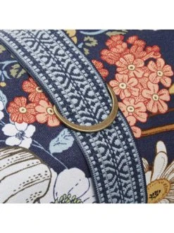 Angebote 🎉 Heimtextilien Butlers Picknickdecke L 175 X B 154cm BETWEEN FLOWERS In Dunkelblau Günstig Kaufen ✔️ 17 Angebote 🎉 Heimtextilien Butlers Picknickdecke L 175 X B 154cm BETWEEN FLOWERS In Dunkelblau Günstig Kaufen ✔️ -Butlers Geschaft butlers picknickdecke l 175 x b 154cm between flowers in dunkelblau 5