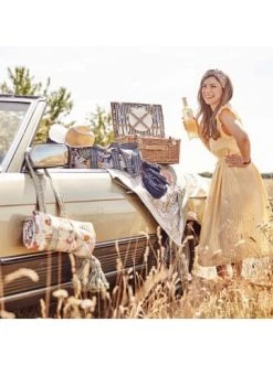 Angebote 🎉 Heimtextilien Butlers Picknickdecke L 175 X B 154cm BETWEEN FLOWERS In Dunkelblau Günstig Kaufen ✔️ 20 Angebote 🎉 Heimtextilien Butlers Picknickdecke L 175 X B 154cm BETWEEN FLOWERS In Dunkelblau Günstig Kaufen ✔️ -Butlers Geschaft butlers picknickdecke l 175 x b 154cm between flowers in dunkelblau 8