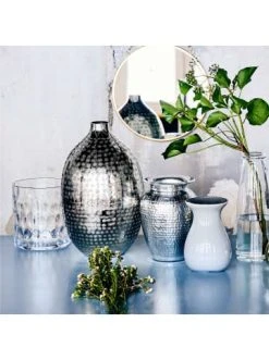 Großhandel 😉 Dekoration Butlers Vase Höhe 21 Cm ORIENTAL LOUNGE In Silber Günstig Kaufen ✨ -Butlers Geschaft butlers vase hohe 21 cm oriental lounge in silber 1