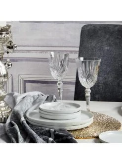 Bestpreis 🥰 Küche Butlers Weißweinglas Aus Kristallglas 210ml CRYSTAL CLUB In Transparent Günstig Kaufen 😀 -Butlers Geschaft butlers weissweinglas aus kristallglas 210ml crystal club in transparent 3